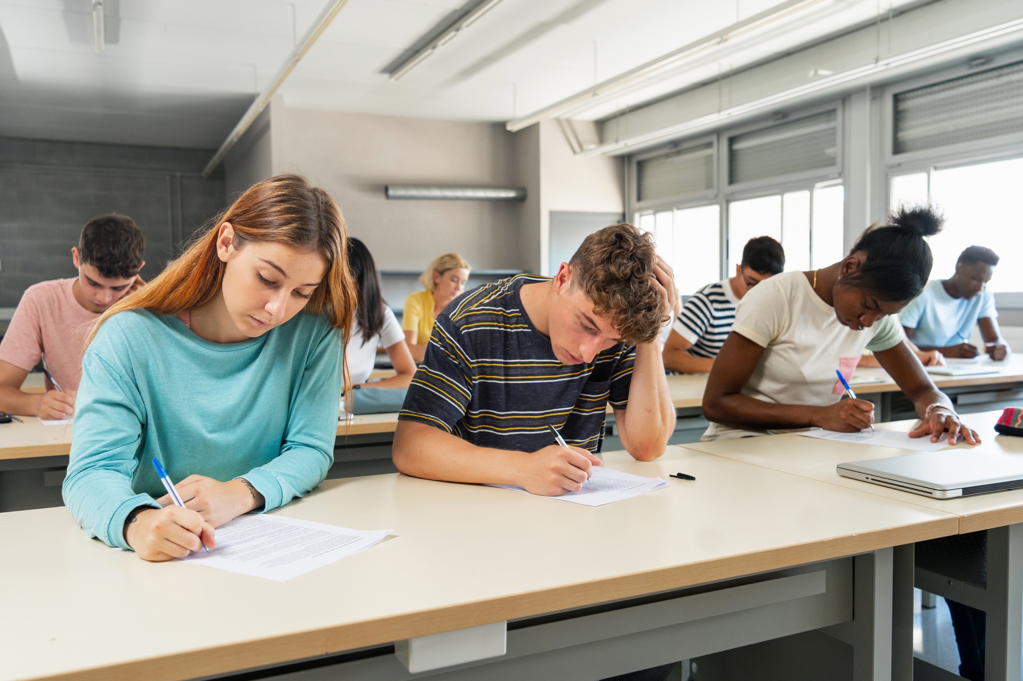 Décryptage du sujet du brevet de maths de 2025 en PDF corrigé : conseils pour réussir